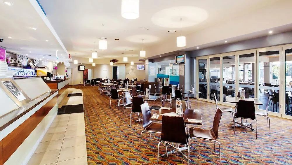 Nightcap At Waterfront Hotel Maroochydore